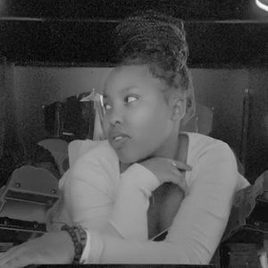 Meet your Posher, Sandrine